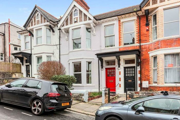 6 Bedroom Property To Rent In Maple Grove, Mutley, Plymouth, Devon, PL4