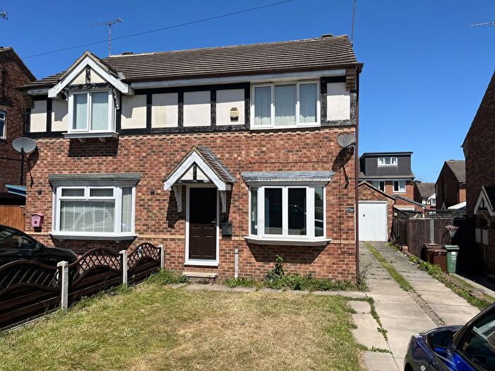 3 Bedroom Semi-Detached House For Sale In Grove Lane, Pontefract, WF9