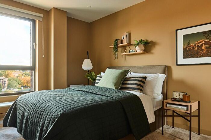 2 Bedroom Flat To Rent In Bale & Anchor, Apartment Anchor House, Conington Road, London, SE13