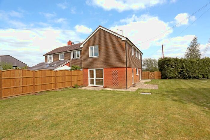 3 Bedroom Semi-Detached House To Rent In Thornhill, Clyffe Pypard, Swindon, SN4