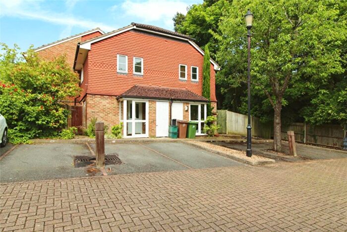 1 Bedroom House To Rent In Autumn Drive, Sutton, SM2