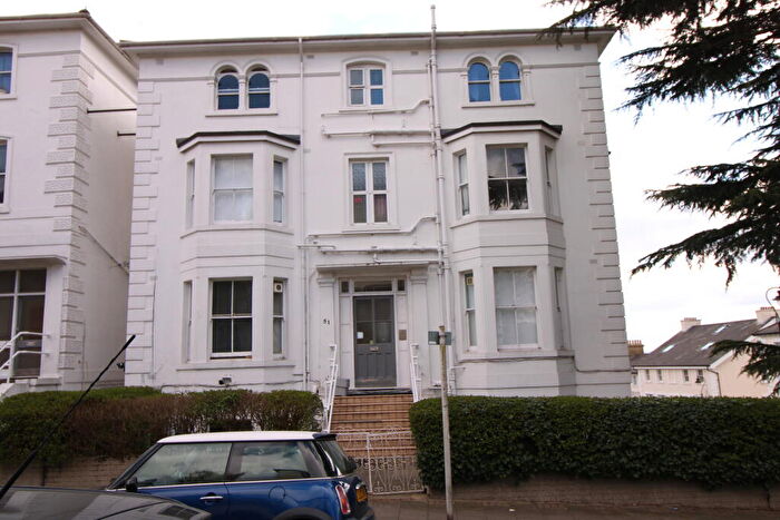 1 Bedroom Flat To Rent In Cintra Park, Anerley, Bromley, London, SE19