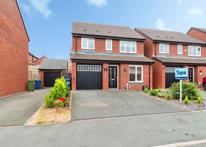 3 Bedroom Detached House For Sale In Bolsover Drive, Stafford, ST16