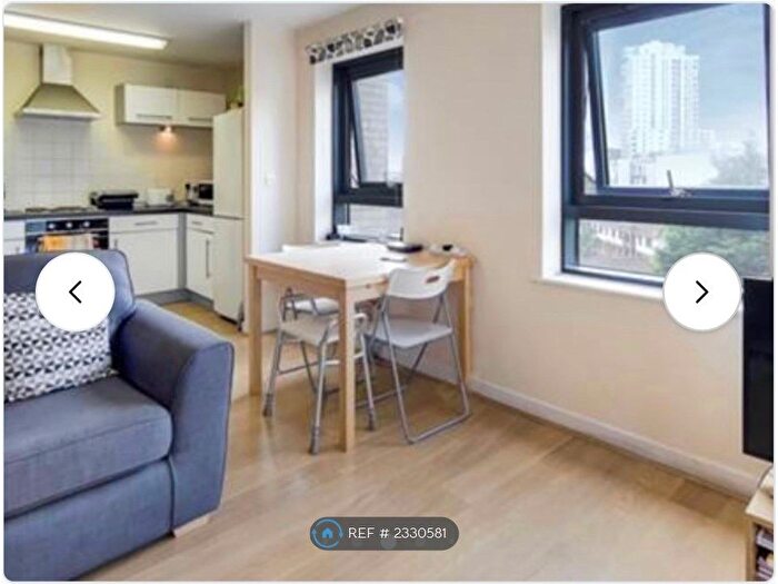 1 Bedroom Flat To Rent In Burford Wharf, Stratford, E15