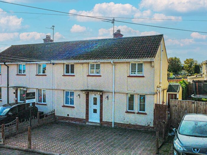 3 Bedroom Semi-detached House For Sale In Priory, Wellington, TA21
