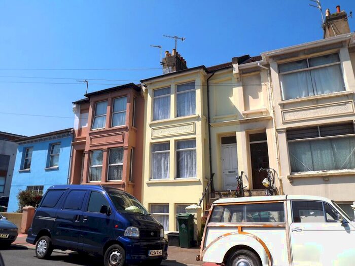 4 Bedroom House To Rent In Roedale Road, Brighton, BN1