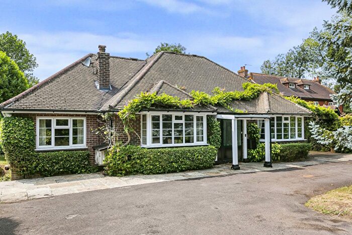 3 Bedroom Bungalow For Sale In Luxted Road, Downe, BR6