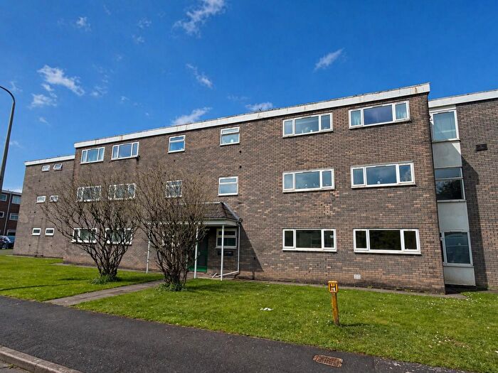 1 Bedroom Flat To Rent In Curlew Close, Whitchurch, Cardiff, CF14