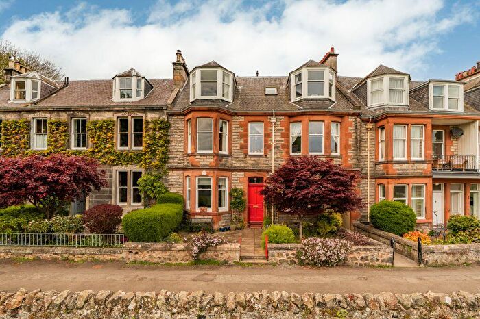 3 Bedroom Flat For Sale In Park Lane, Aberdour, KY3