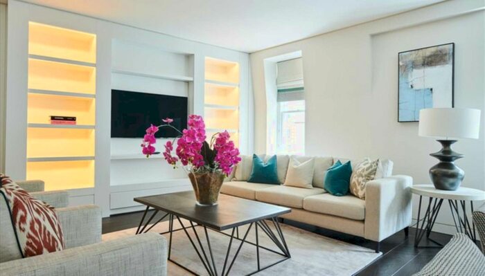 1 Bedroom Flat To Rent In Mayfair, London, W1K