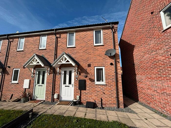 2 Bedroom End Terrace House To Rent In Richmond Way, Kingswood, Hull, East Yorkshire, HU7