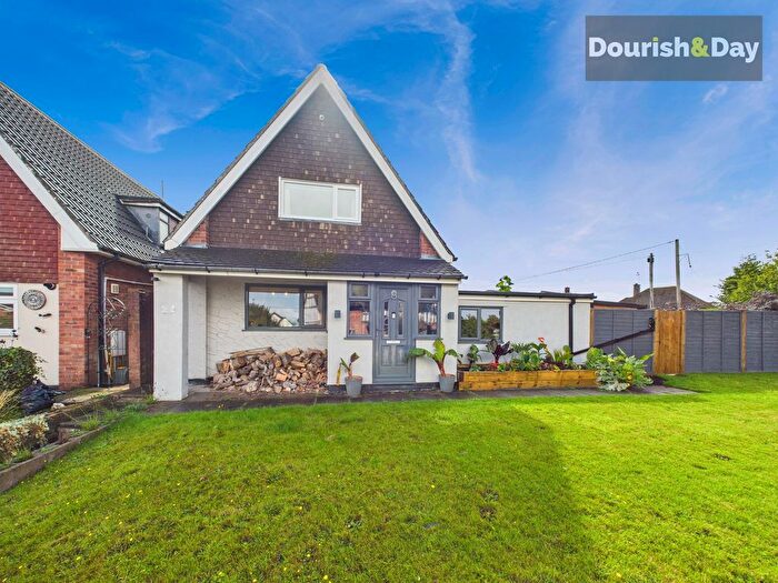 3 Bedroom Detached House For Sale In Corner Ways, Derrington, ST18