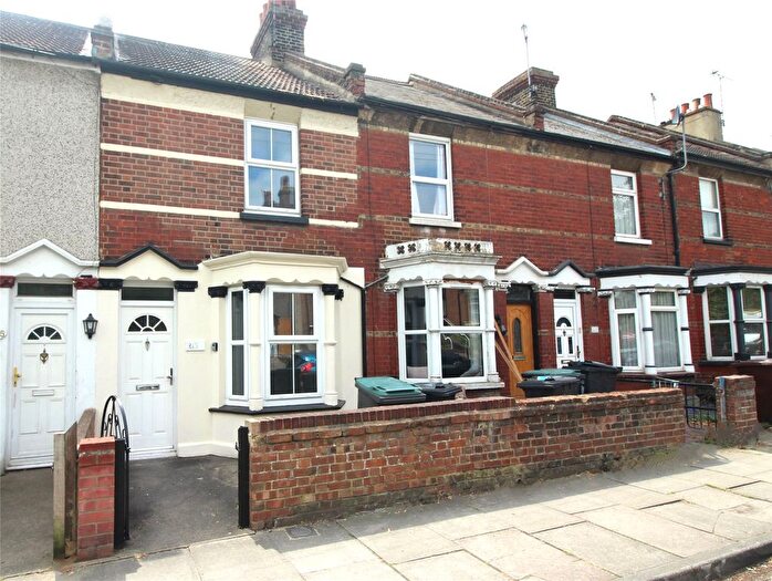 3 Bedroom Terraced House To Rent In Dover Road, Northfleet, Gravesend, Kent, DA11