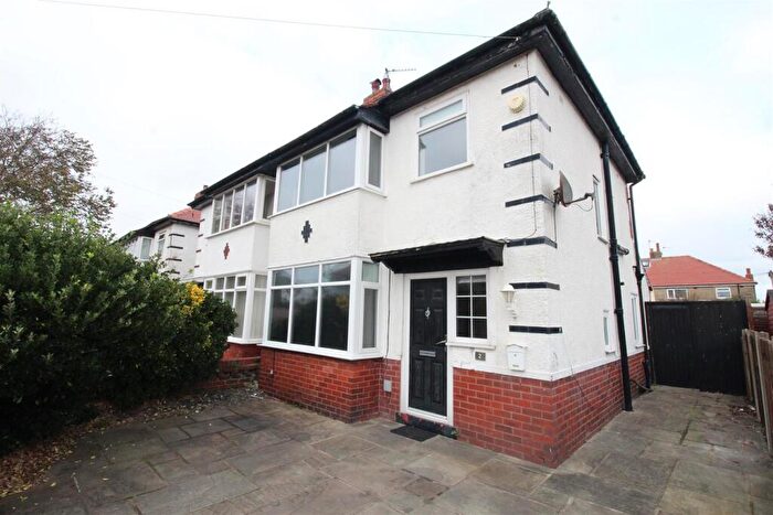 3 Bedroom Semi-Detached House For Sale In Crystal Grove, Lytham St. Annes, FY8