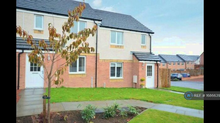 3 Bedroom End Of Terrace House To Rent In Methil Court, Hamilton, ML3
