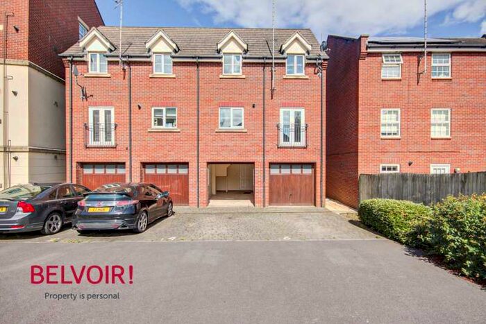 2 Bedroom House For Sale In Cardinal Drive Tuffley, Gloucester, GL4