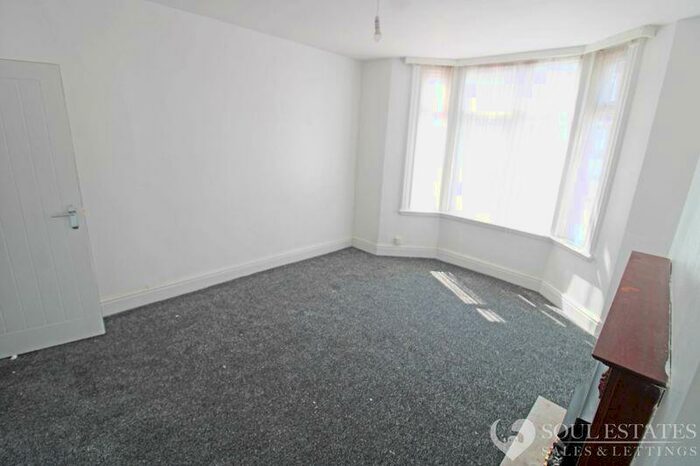 1 Bedroom Flat To Rent In Hallam Street, West Bromwich, B71