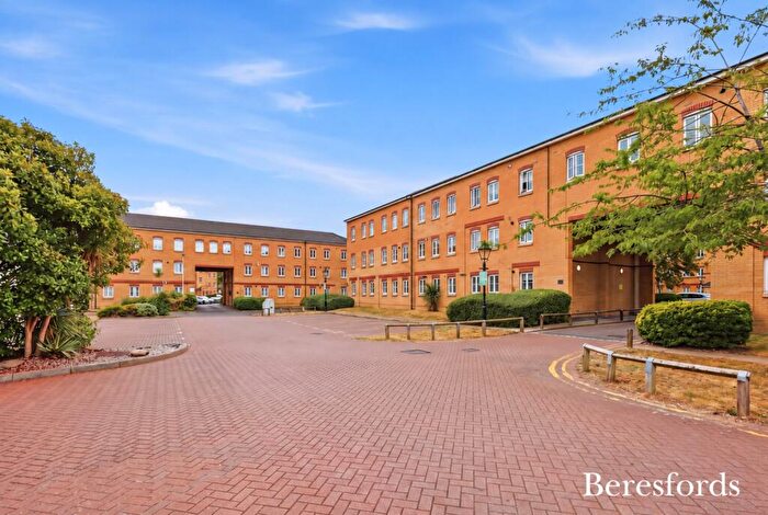 2 Bedroom Apartment For Sale In Tallis Court, Kidman Close, RM2