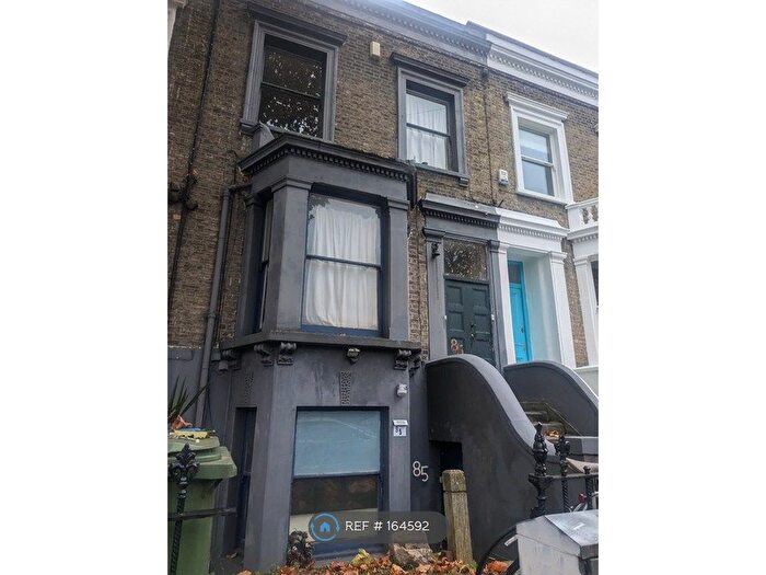 4 Bedroom Maisonette To Rent In Chadwick Road, Peckham, SE15