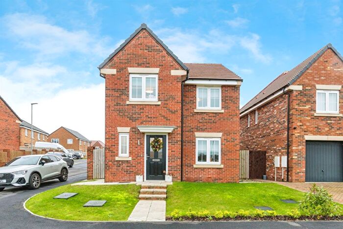 4 Bedroom Detached House For Sale In Aspen Gardens, Hartlepool, TS27