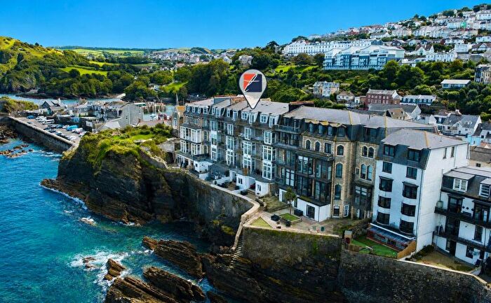 2 Bedroom Flat For Sale In Capstone Crescent, Ilfracombe, EX34