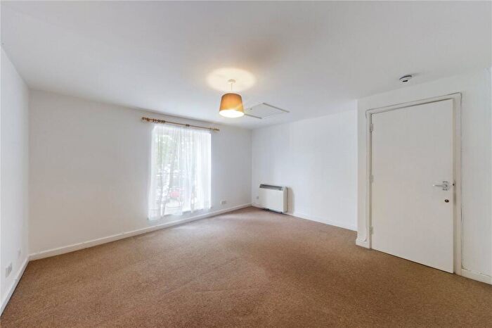 2 Bedroom Apartment To Rent In Market Square, Biggleswade, Bedfordshire, SG18