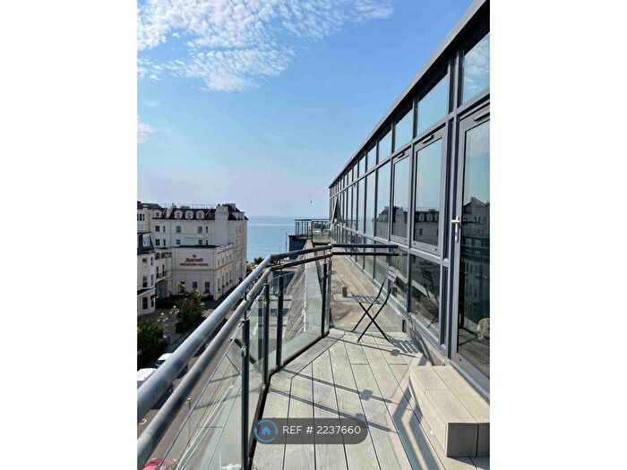 2 Bedroom Flat To Rent In St Michaels Road, Bournemouth, BH2