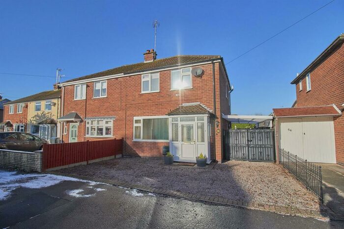 3 Bedroom Semi-Detached House To Rent In Newstead Avenue, Burbage, Leicestershire, LE10