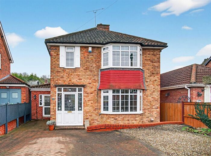 4 Bedroom Detached House For Sale In Holgate Lodge Drive, York, YO26