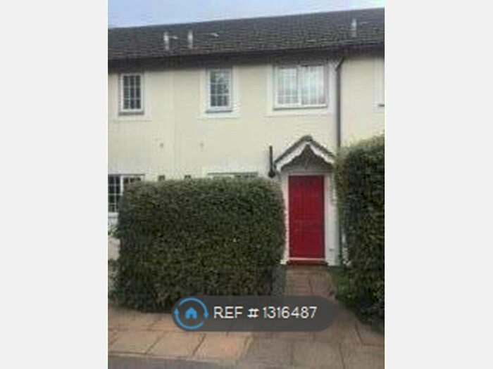 2 Bedroom Terraced House To Rent In Cheltenham Gardens, Southampton SO30