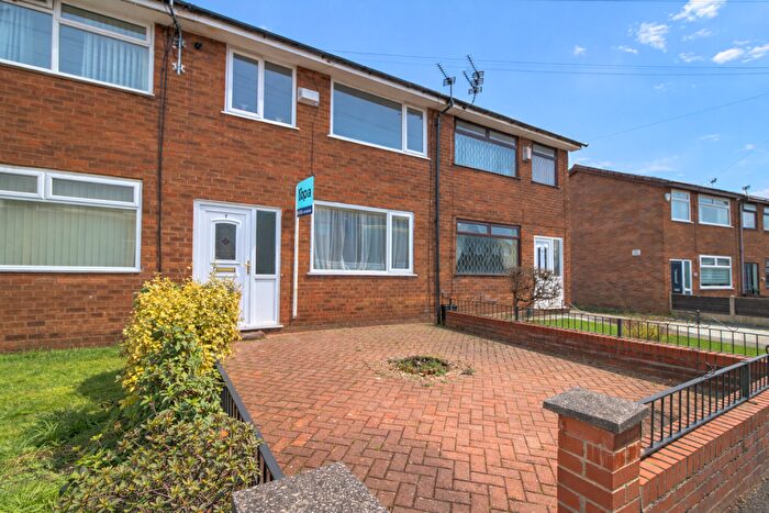 3 Bedroom Terraced House For Sale In Mount Pleasant Road, Bolton, BL4