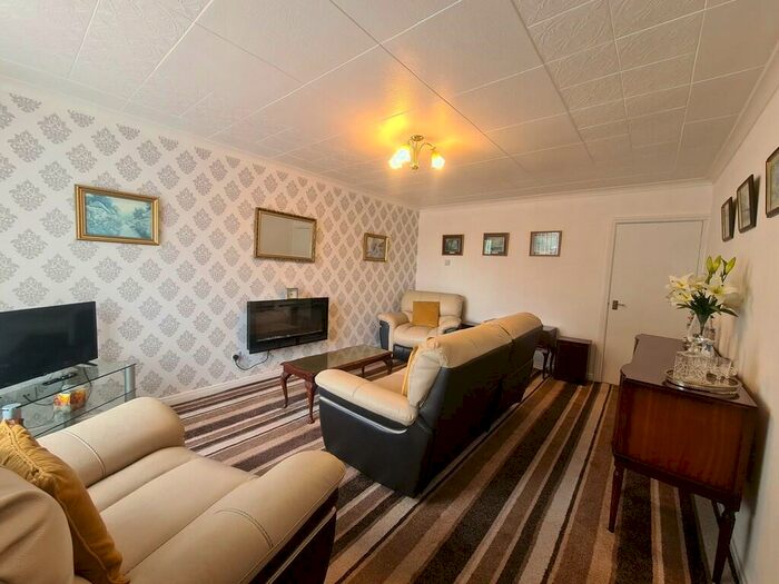 2 Bedroom Detached Bungalow For Sale In Malvern Close, Hurworth, DL2