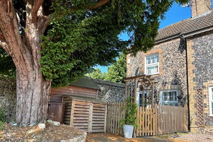 2 Bedroom End Of Terrace House To Rent In London Road, Brandon, IP27