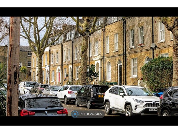 2 Bedroom Flat To Rent In Urlwin Street, London, SE5