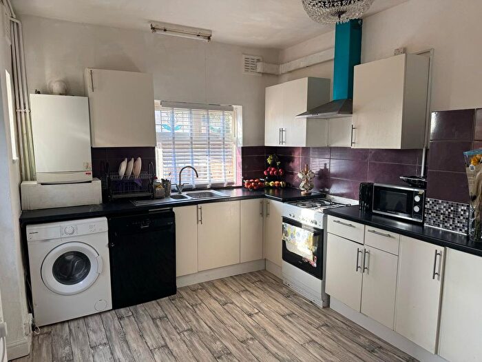 4 Bedroom Terraced House To Rent In Westwood Road, Seven Kings, Ilford, IG3