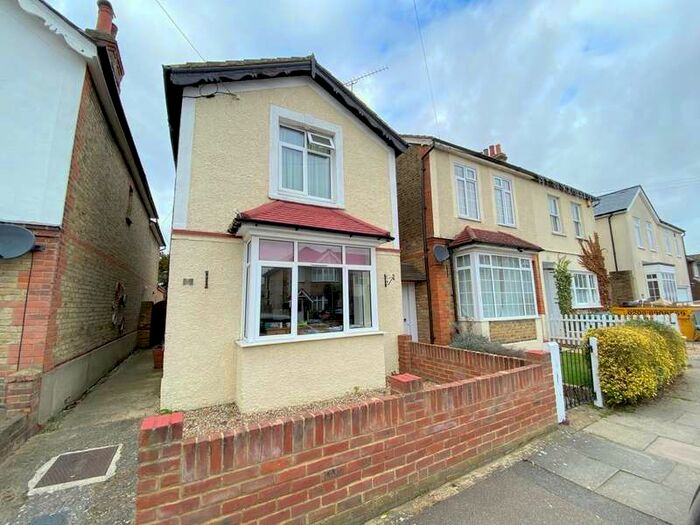 3 Bedroom Semi-Detached House To Rent In Coleridge Road, Ashford, TW15