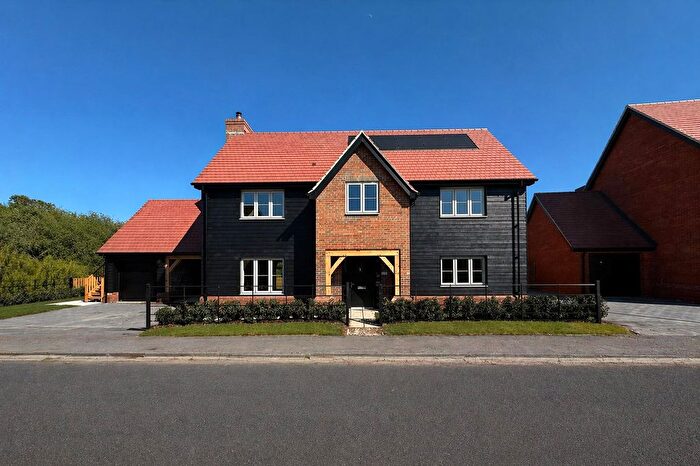 4 Bedroom Detached House For Sale In Tower House Farm, Mortimer, Reading, RG7