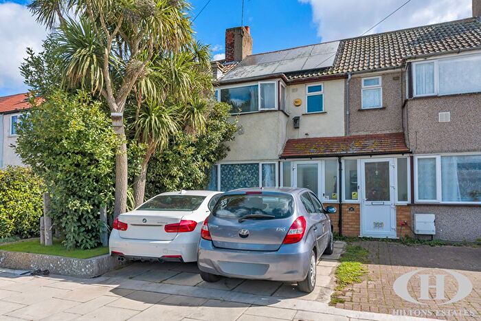 2 Bedroom Terraced House For Sale In Bankside, Southall, UB1