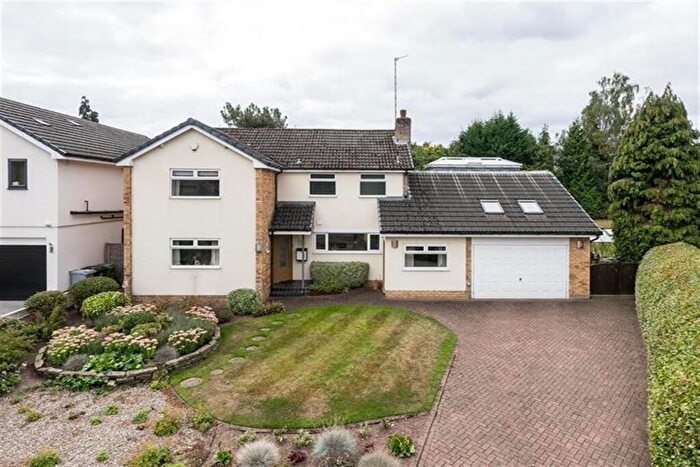 4 Bedroom Detached House For Sale In Eaton Drive, Alderley Edge, SK9