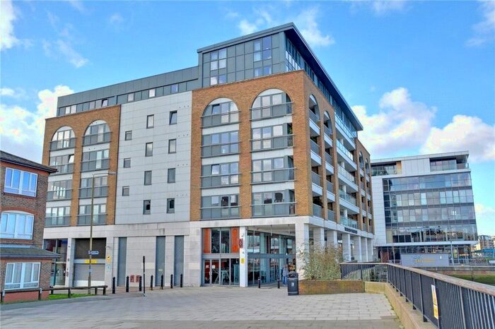 2 Bedroom Flat To Rent In Horseferry Place, Greenwich, London, SE10