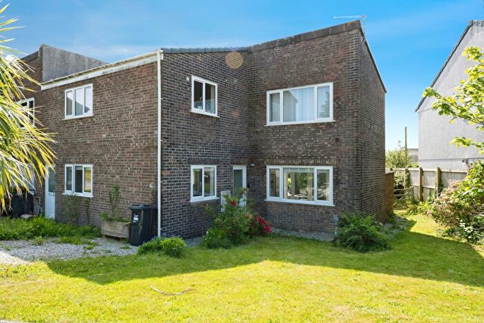 2 Bedroom Flat For Sale In Braeside Park, Dobwalls, Liskeard, Cornwall, PL14