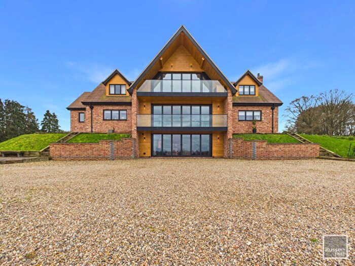 4 Bedroom Detached House For Sale In Old Hall Farm, Hall Drive, New Costessey, NR5