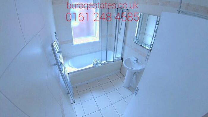 7 Bedroom Town House To Rent In Kingswood Road, Manchester, M14