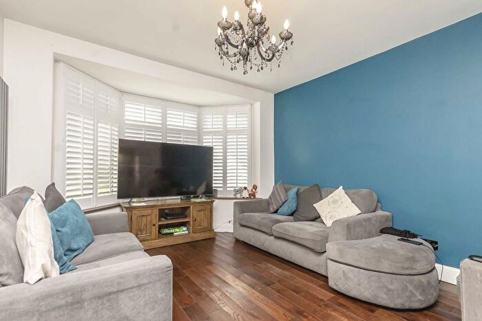 6 Bedroom Property To Rent In Manor Farm Road, Wembley, HA0