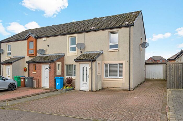 2 Bedroom End Terrace House For Sale In Brandy Riggs, Cairneyhill, KY12