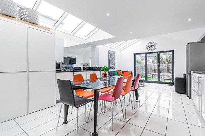 6 Bedroom Terraced House To Rent In Chilswell Road, Oxford, OX1