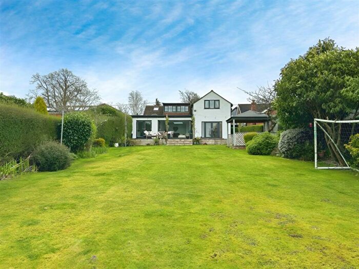 4 Bedroom Detached House For Sale In Light Oaks Avenue, Light Oaks, Staffordshire, ST2