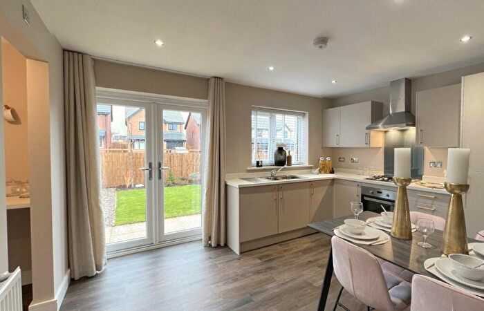 3 Bedroom Semi-Detached House For Sale In Pepper Street, Keele, Newcastle-Under-Lyme, ST5