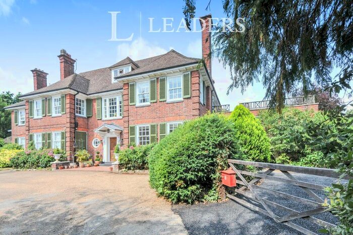 2 Bedroom Apartment To Rent In Orchard House, Woodlands Road, Bickley, BR1