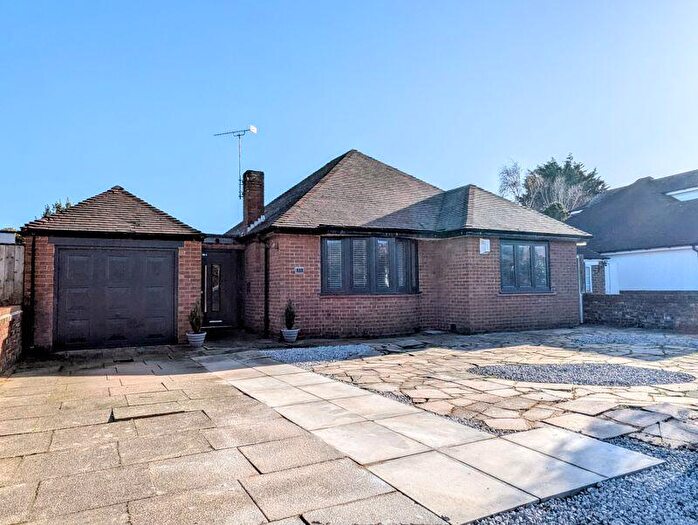 3 Bedroom Bungalow To Rent In Silverthorne Drive, Churchtown, Southport, Merseyside, PR9